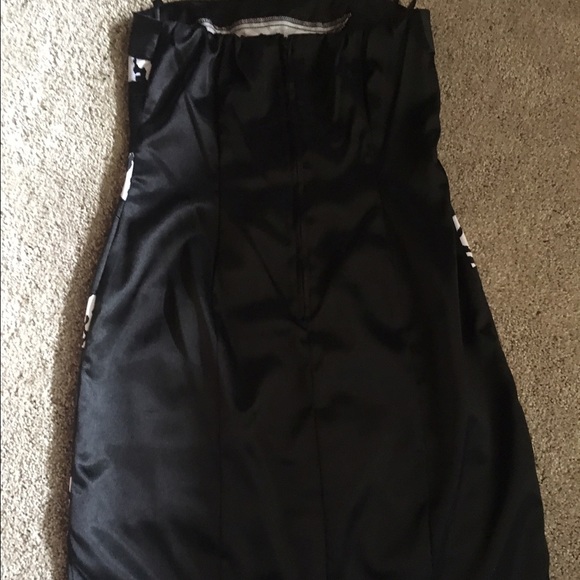 Mini Dress - Picture 3 of 4