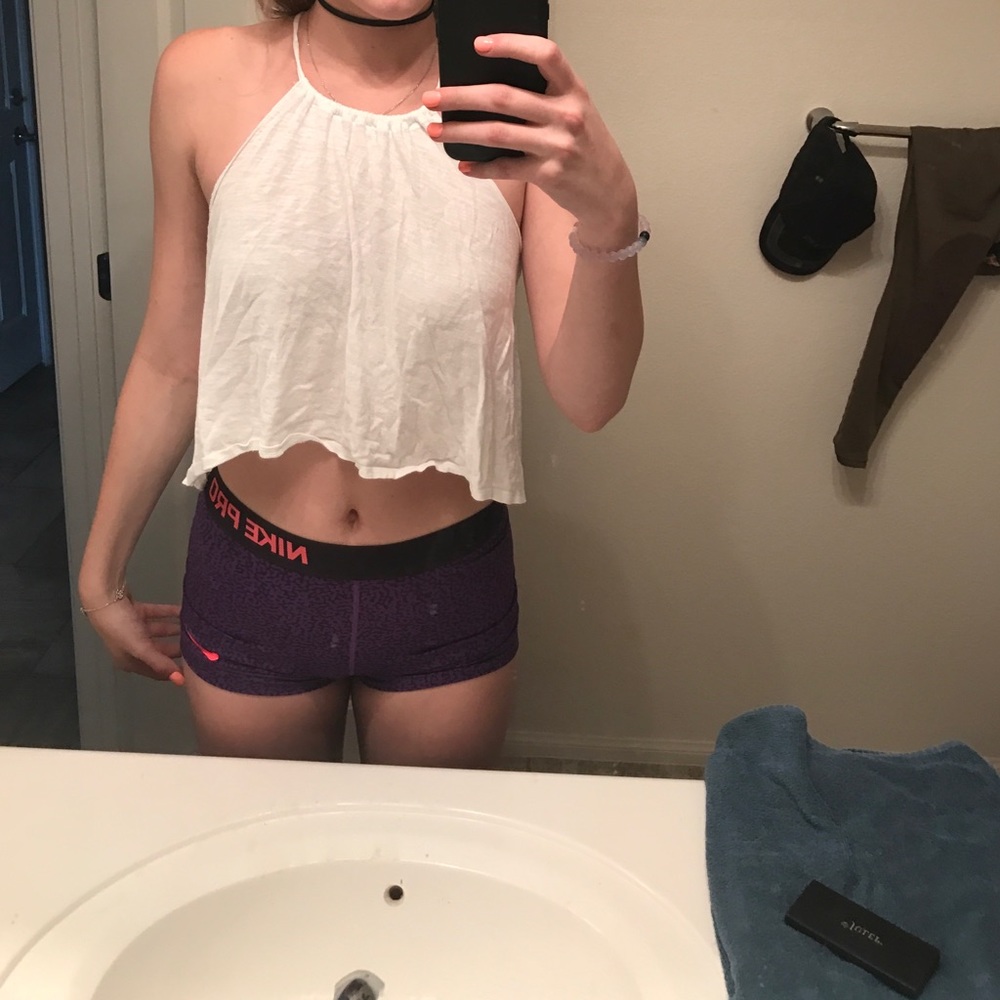 Hollister Cropped Halter