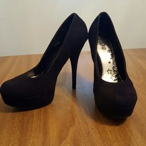 Black High Heels