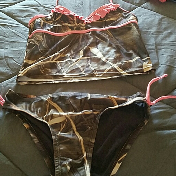 Girls bathing suit
