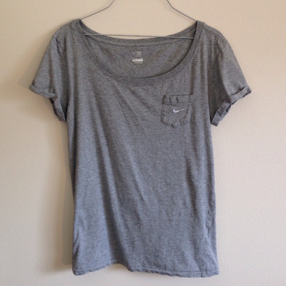 Grey relaxed fit Nike tee