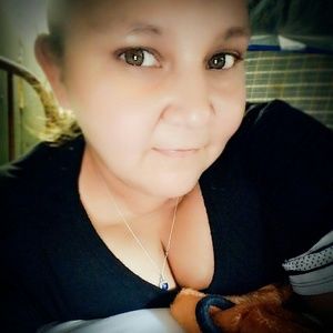 Meet your Posher, Cynthia