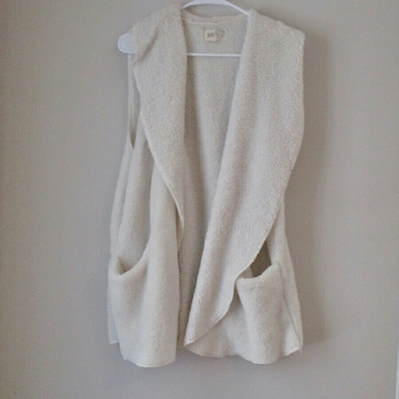 Fur vest