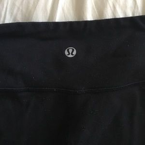 Black lululemon leggings