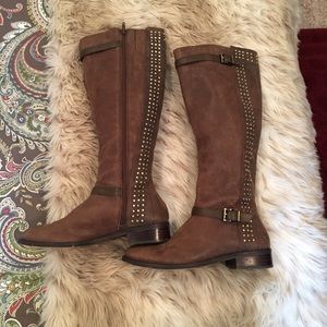 Jessica Simpson boots