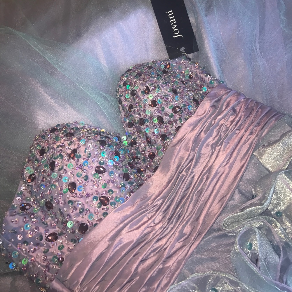 💜💙Jovani size 4 ball gown