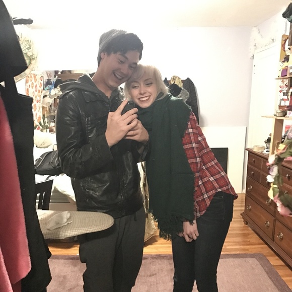 Meet your Posher, Jennifer - Picture 2 of 4