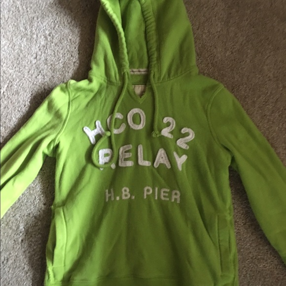 Hollister sweatshirt