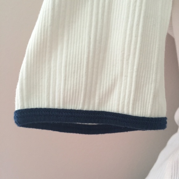 🆕 Free People Ivory cotton top with navy accents - Picture 2 of 5