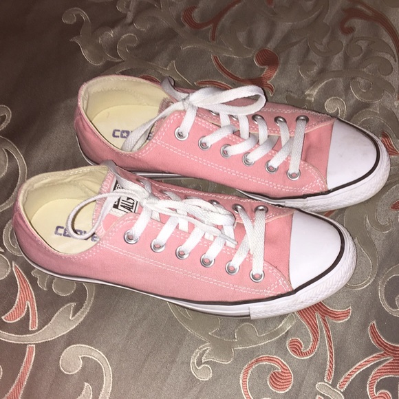 Converse Salmon Pink