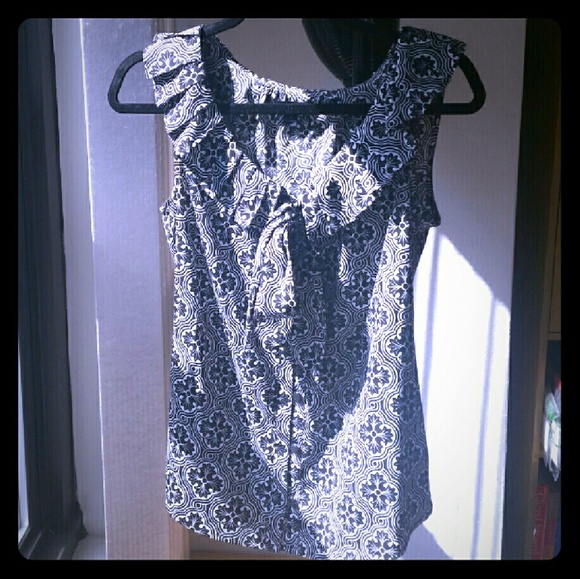 Banana Republic | Pattern tank top