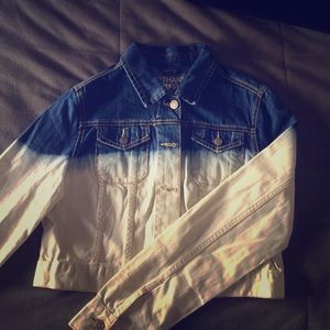 Cropped jean jacket