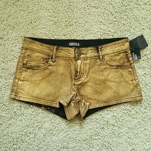 NWT Forever 21 Gold Painted Jean Shorts 24