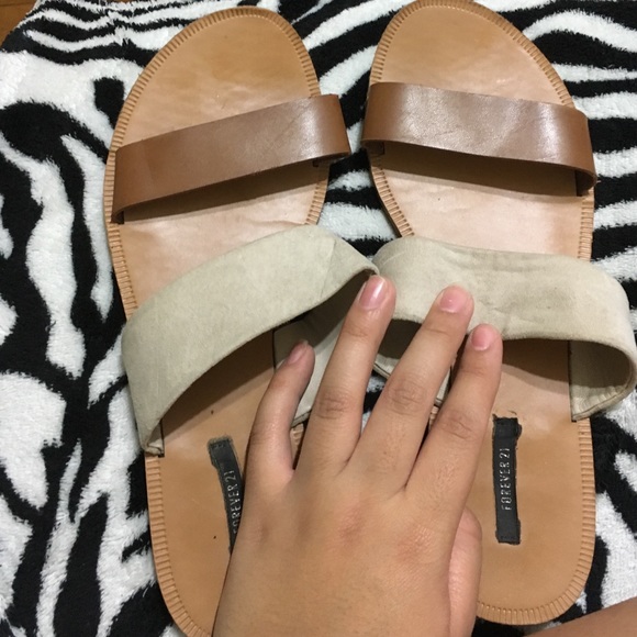 Forever 21 sandals ✨