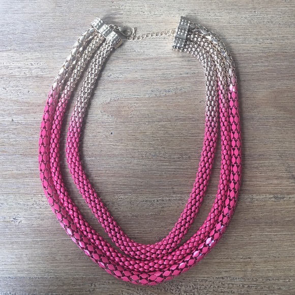 Ombre statement necklace