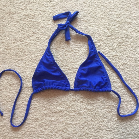 NWOT Pakaloha bikini top
