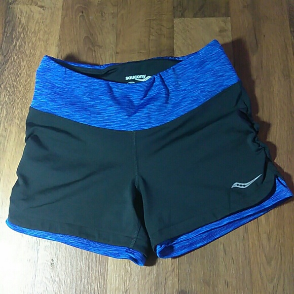 Yoga shorts (M)