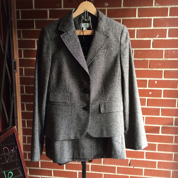 Ann Taylor Loft suit- with skirt and pants!