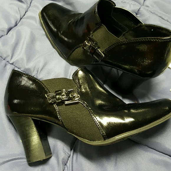 Silver Buckle Black Booties. - Picture 2 of 4