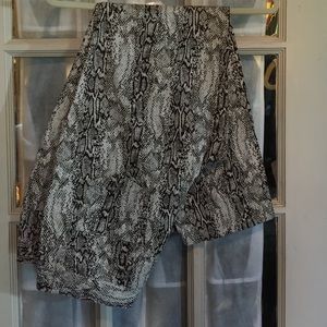 Women with Control snake print jeans