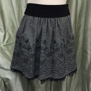 Joe Benbasset skirt