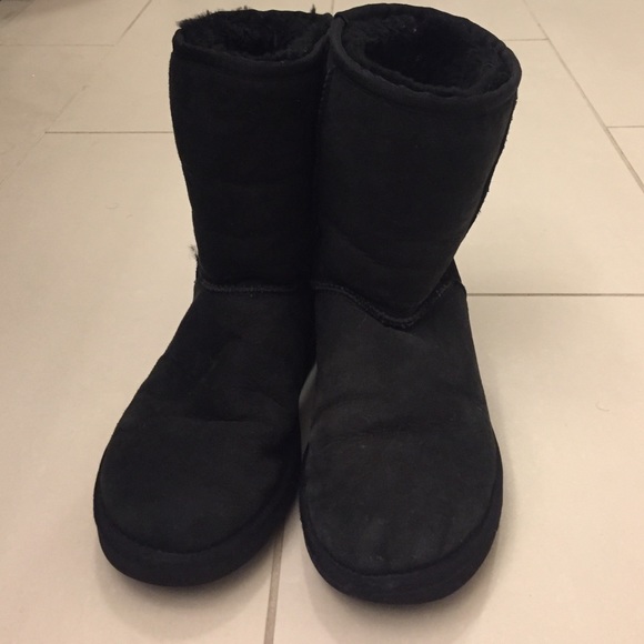 Used ugg boots women's size 7