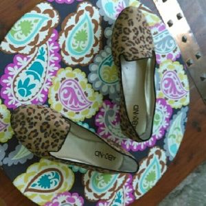 Cheetah print flats!