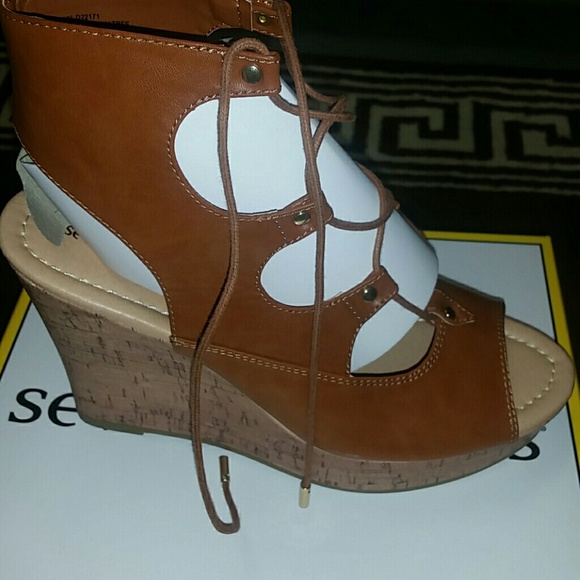 Wedges - Picture 2 of 3