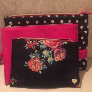 Betsey Johnson make up bag kit