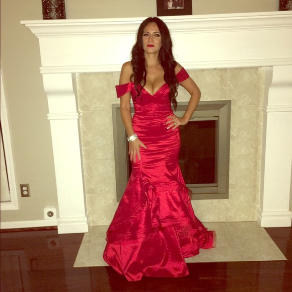 Mac Duggal