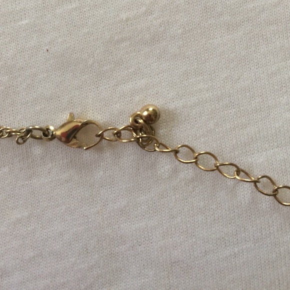 Statement necklace - Picture 3 of 3