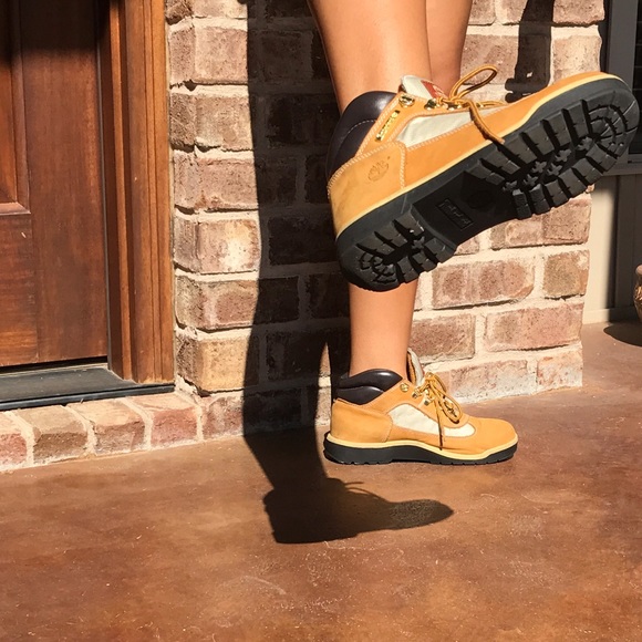 Wheat Timberland Field Boots Boys Sz 5 or Womens 7