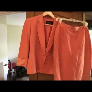 Dana Buchman peach colt silk suit