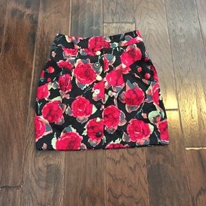 Roses skirt