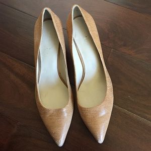 Nine West Nude Pumps