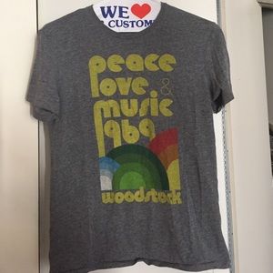 Gap Woodstock vintage style t-shirt
