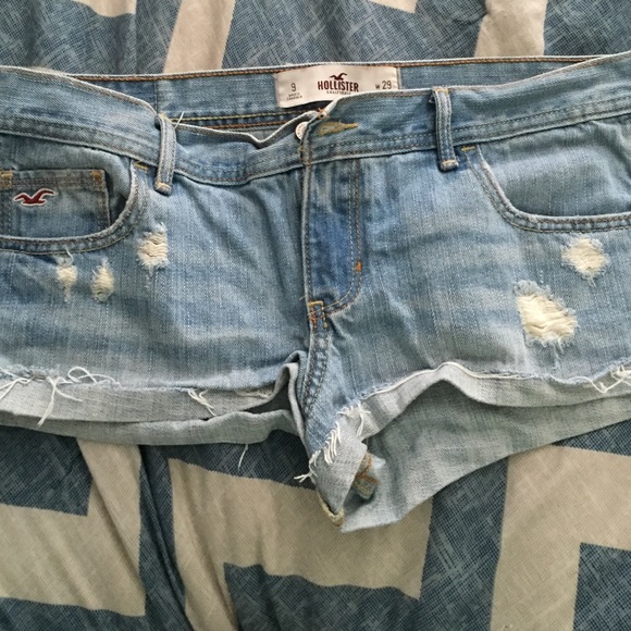 Hollister shorts size 9