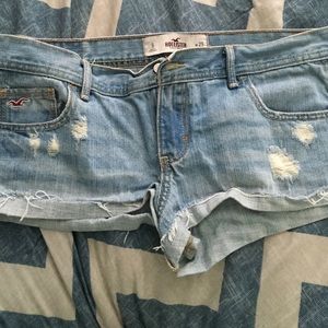 Hollister shorts size 9