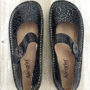 ALEGRIA Paloma Black Etched - like new! Size 39.