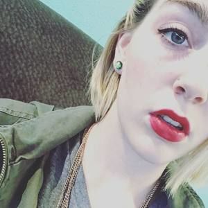 Meet your Posher, Mackenzie