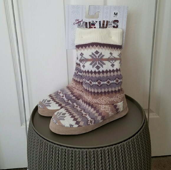 Sale!!Muk Luks slipper boots