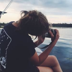 Meet your Posher, Allison