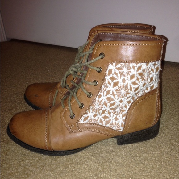 Cute fall boots