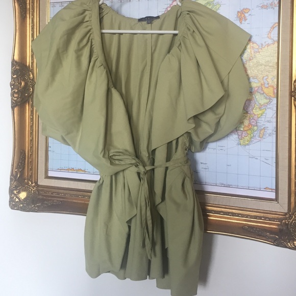 Lux wide ruffle wrap top!