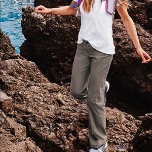 Athleta dipper 2 pant in taupe color