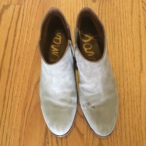 Sam Edelman Chelsea Bootie in Taupe