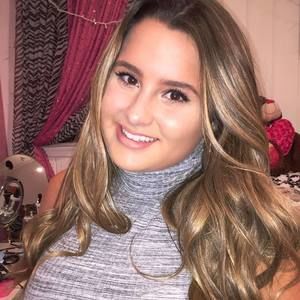Meet your Posher, Alexandra