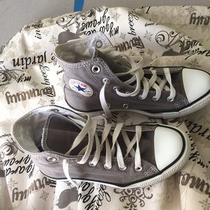 Converse Chuck Taylor high tops