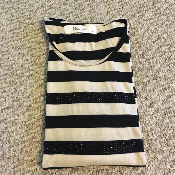 quarter sleeve with rhinestone stripes