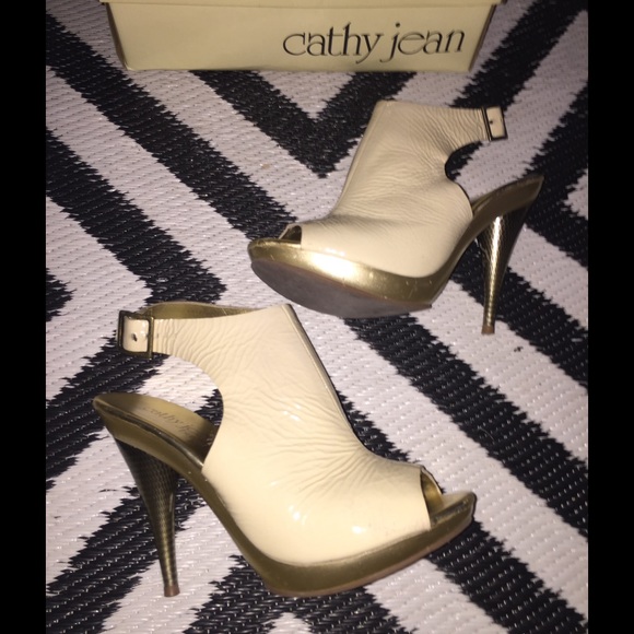 CATHY JEAN OPENTOE BOOTIE